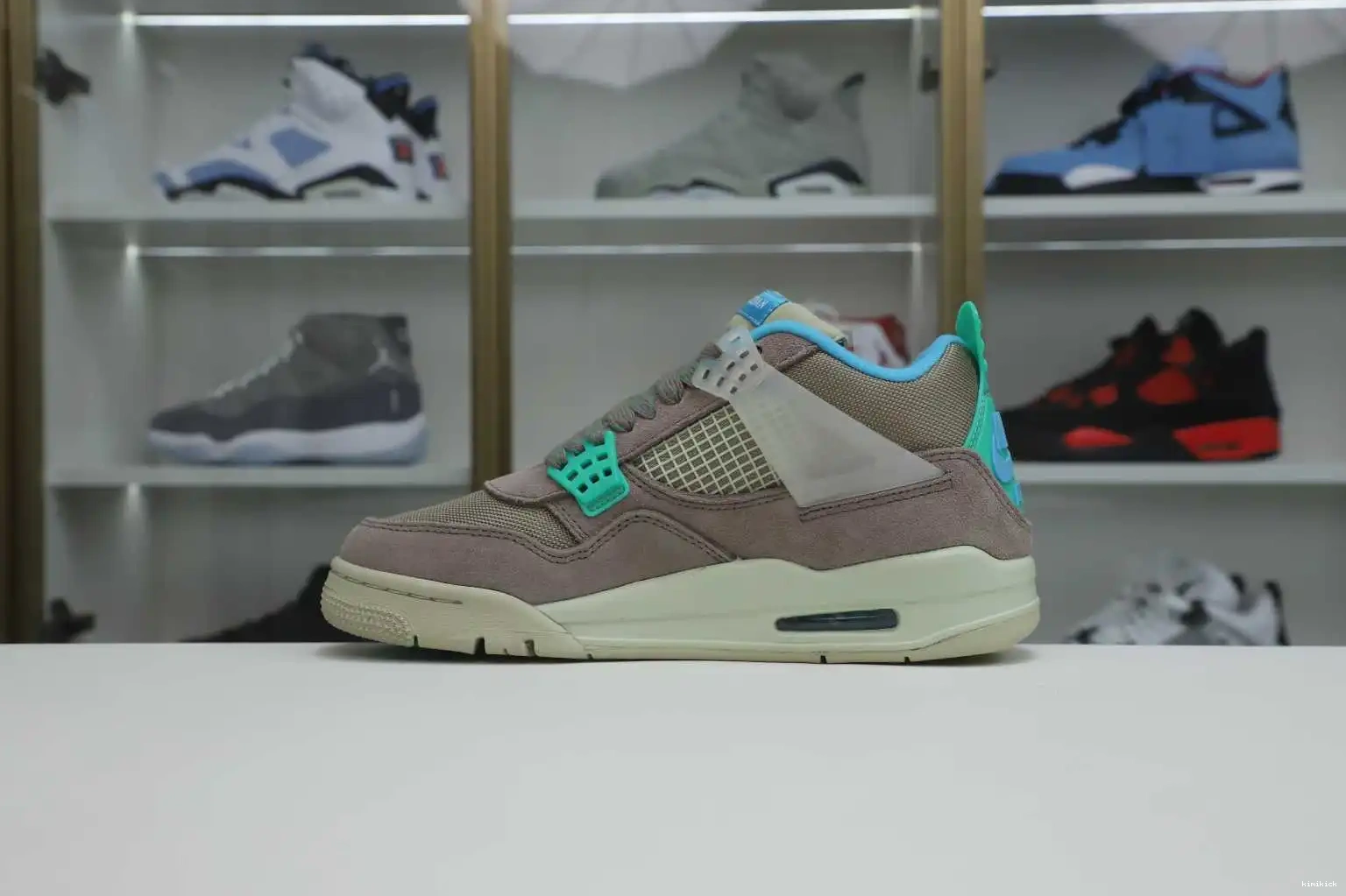 RETRO 'TAUPE Kimikick LA UNION X AIR HAZE' 4 JORDAN 0519